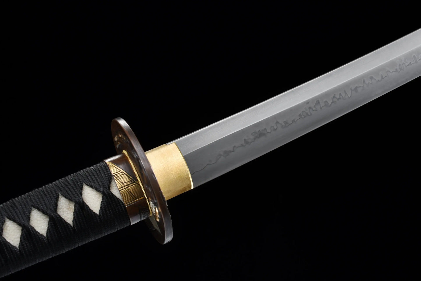 Katana Furano (T10 Steel & Genuine “Flame” Hamon)
