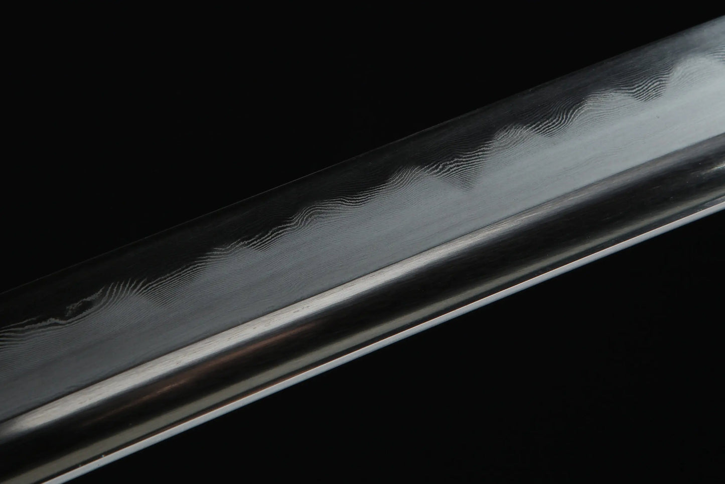 Katana Ishikari (Damascus Steel & Genuine Hamon)