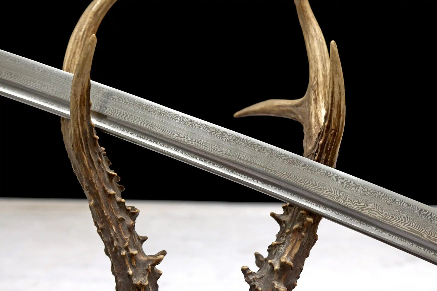 Sakura Katana (Damascus Steel & Genuine Ray Skin)