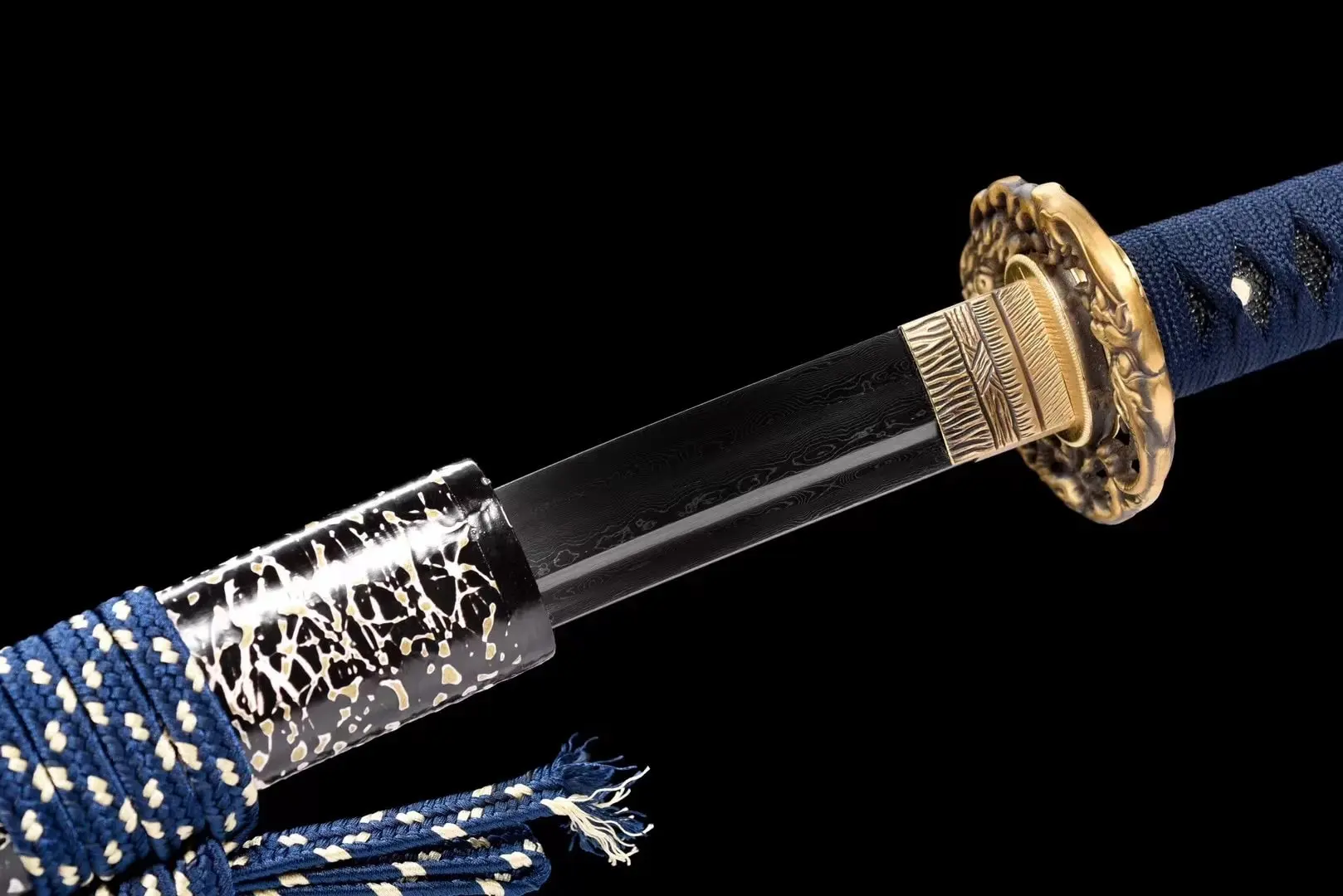 Uto Katana (Damascus Steel) - Image 3